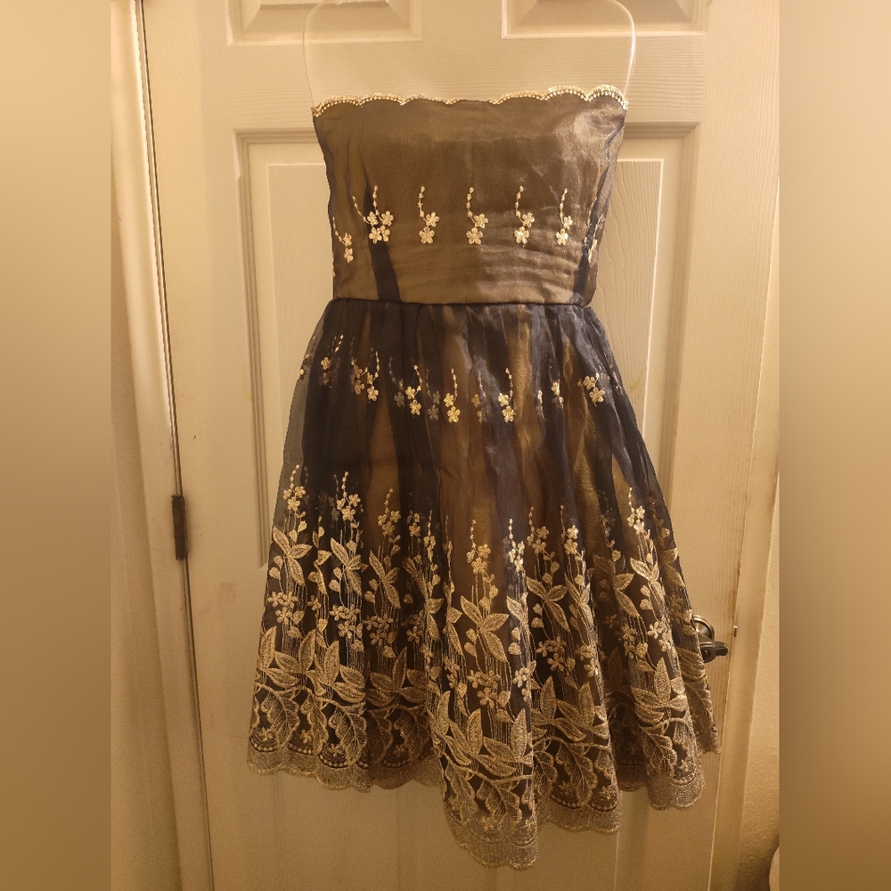 Custom made 1950s inspired dress(sold as is)